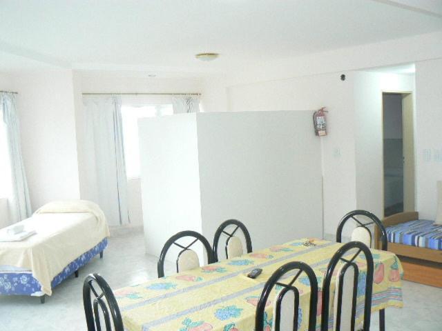Apartamento Departamentos Santa Monica Puerto Madryn Exterior foto