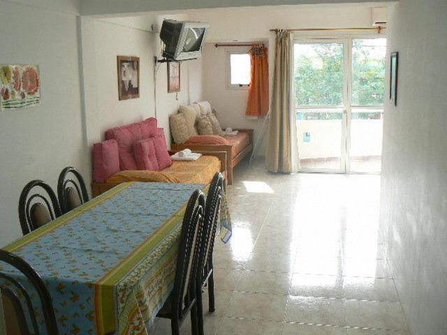 Apartamento Departamentos Santa Monica Puerto Madryn Habitación foto