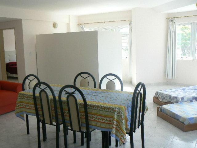 Apartamento Departamentos Santa Monica Puerto Madryn Habitación foto